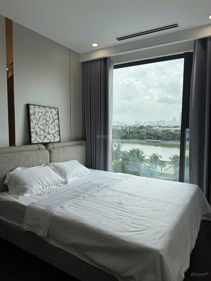 Chính chủ bán 1pn+ masteri a 48m2, tầng 10, đb, view hồ 3,8 tỷ