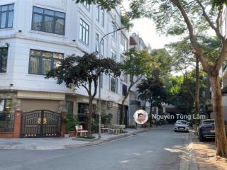 Hiếm đất đấu giá việt hưng 85m2 mt 5m gần hồ  sát phố ô tô tránh vỉa hè