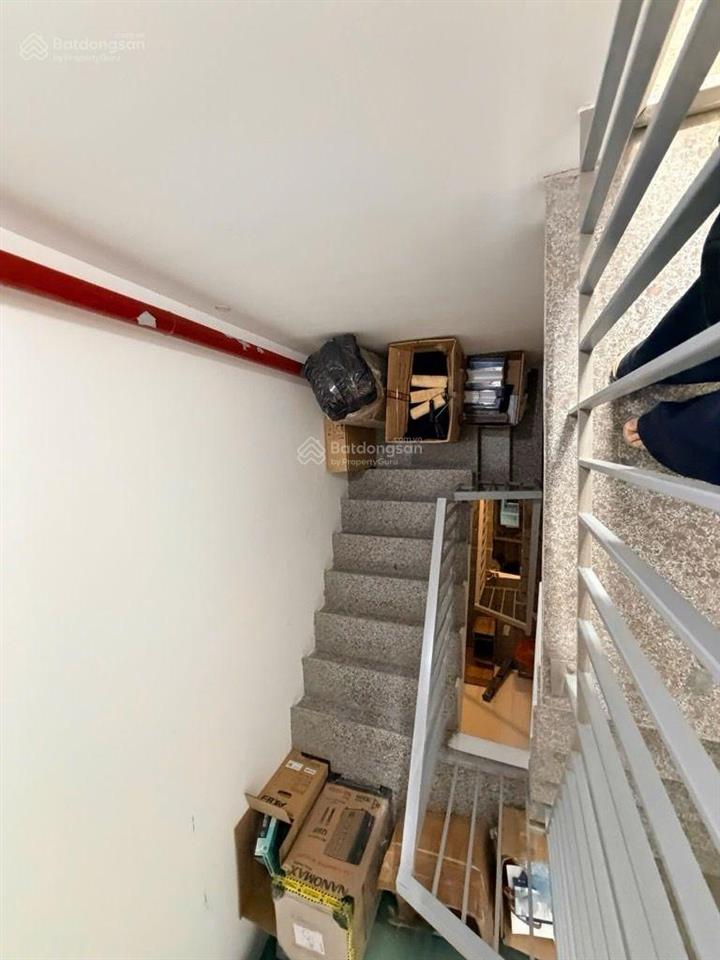 Toà nhà dòng tiền nguyễn khánh toàn 166m2 10 tầng  dòng tiền 3 tỷ/năm. ô tô tránh  đầu tư tốt