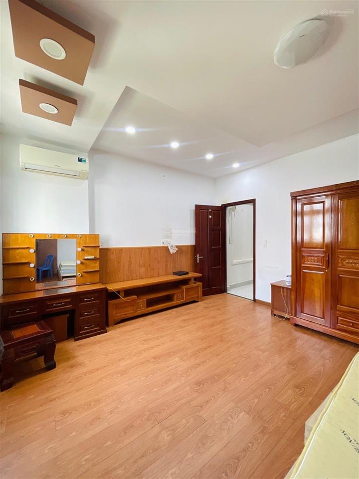 Nhà siêu vị trí, dương quảng hàm p5, gò vấp, 60m2 chỉ 7tỏi1.