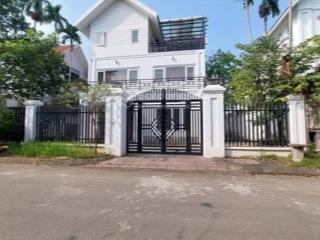 Cần bán biệt thự 402m2. mt16.5m, 31 tỷ, kđt long việt, quang minh.