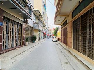 Cầu giấy hiếm! nhà mai dịch 47m 6 tầng ô tô vào nhà ô chờ thang máy gần đh sân khấu điệ