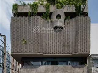 Cho thuê penthouse ban công 50m tân bình