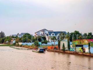 Bán biệt thự có view sông nội thất cao cấp, diện tích đất trên 1600m2, khu biệt thự cồn khương