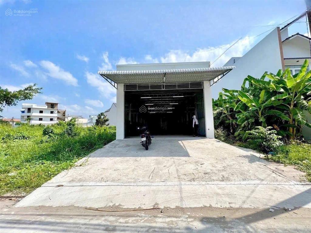 Bán nền tặng nhà kho còn mới diện tích 7x20m sổ hồng lộ 21m, khu biệt thự cồn khương