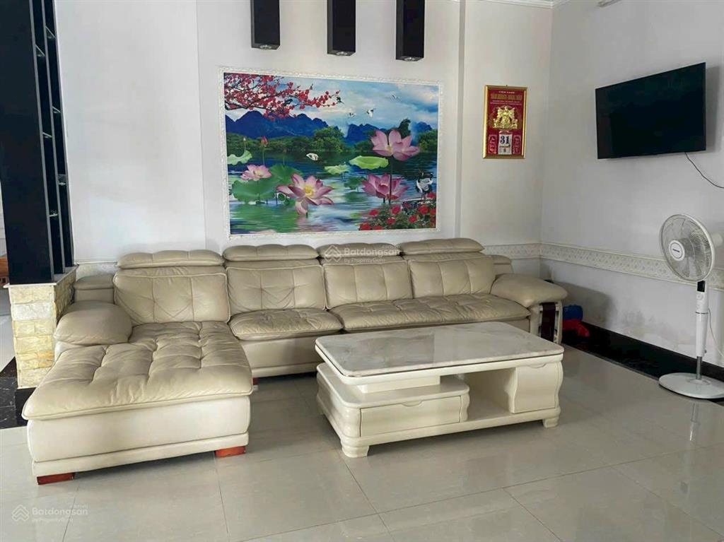 Bán biệt thự mặt tiền bùi hữu nghĩa gần chợ bình thuỷ view sông đẹp và thoáng sau nhà