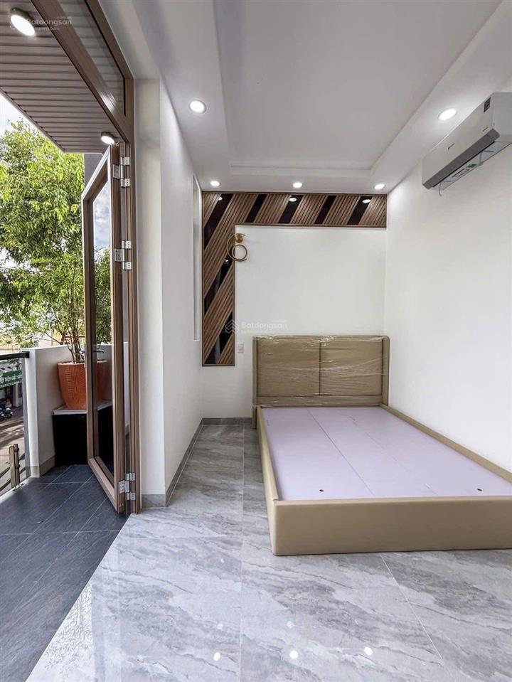 Bán nhà xây mới thiết kế hiện đại , mặt tiền đường nguyễn đệ , lộ nhựa 20m