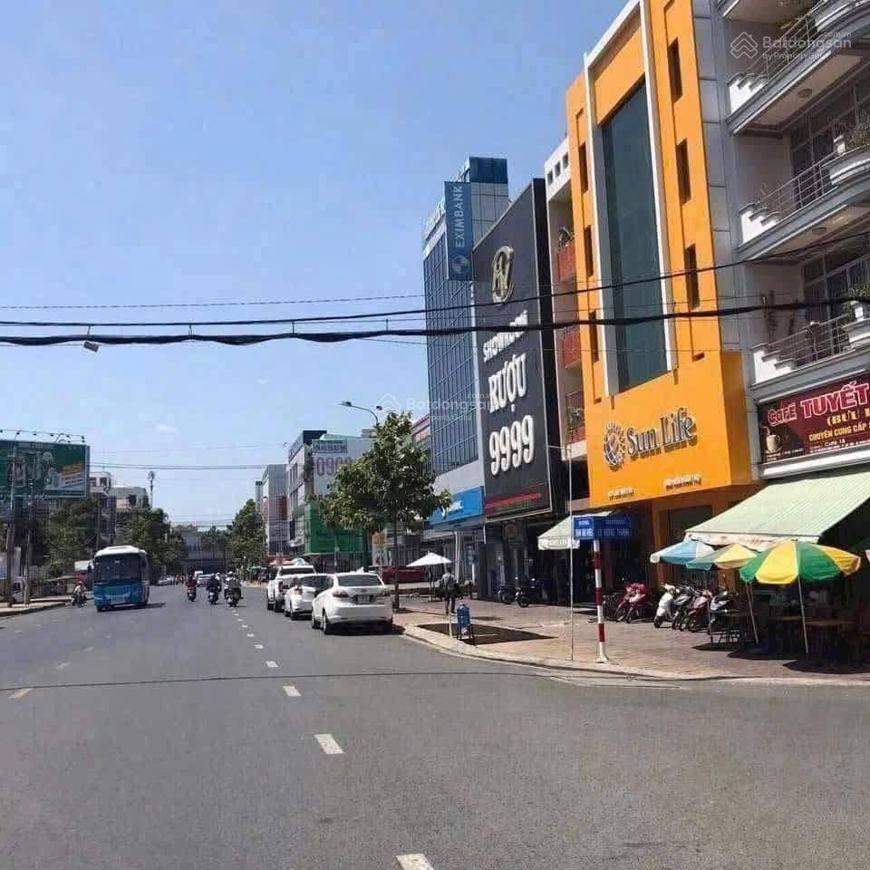 Bán nhà mặt tiền đường trần văn khéo ngang 8m đối diện chợ cái khế