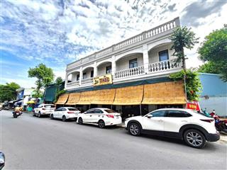 Kẹt bank, bán gấp nhà trục chính khu đô thị đại ngân, chiều ngang gần 30m, đã có sổ hồng
