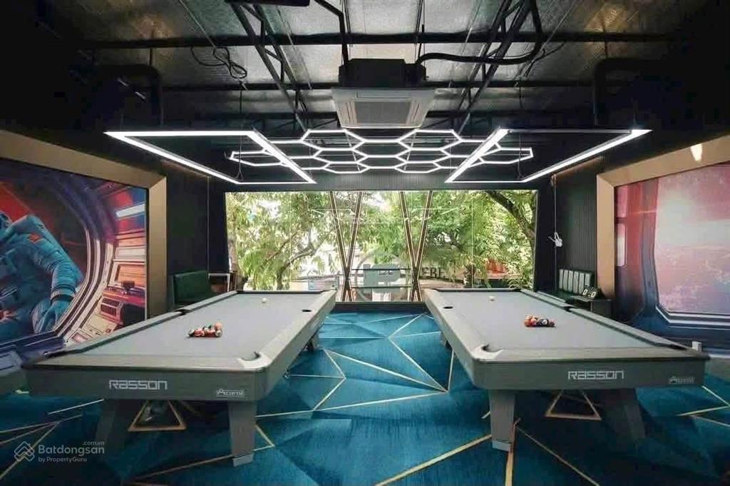 Cắt lỗ 5 tỷ, cần bán gấp nhà trệt lầu ngang 8m mặt tiền đường nguyễn việt hồng