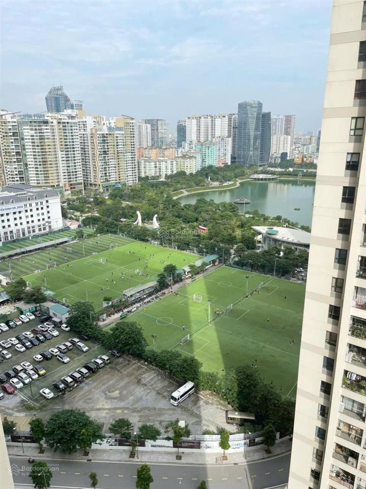Hiếm có khó tìm  căn 3pn 95m2 view hồ đẹp tại d'capitale trần duy hưng tòa c3 giá chỉ 12.2 tỷ
