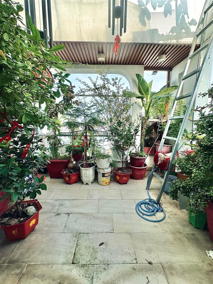 Bán nhà 4 tầng ô tô đỗ cửa đường nguyễn tư giản, gò vấp, 50m2 nở hậu, giá 6.x tỷ