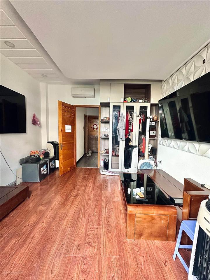 Bán nhà 4 tầng ô tô đỗ cửa đường nguyễn tư giản, gò vấp, 50m2 nở hậu, giá 6.x tỷ