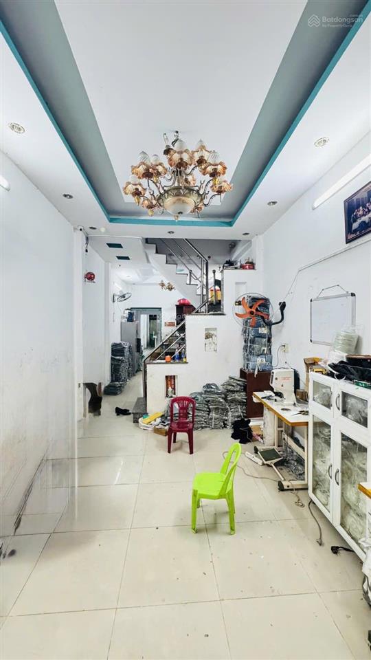 Mặt tiền đô đốc lộc gần ngay aeon tân phú  95m2 8 tỷ 5 tl  2 tầng btct 2 pn, hoàn công đủ