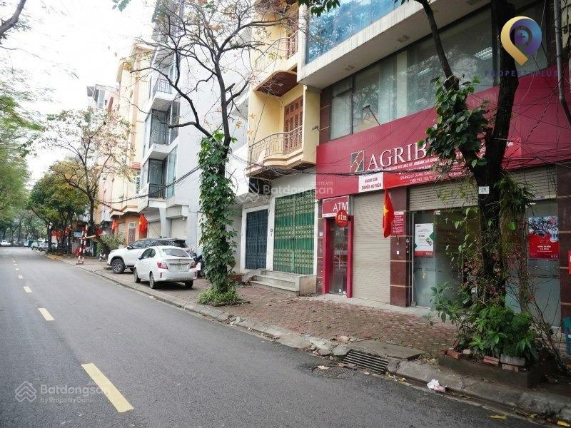 Tòa 48 nguyễn đình hoàn  mt 8m  dt 106m x 6 tầng 1 tum  150tr/ tháng  thang máy  pccc đầy đủ