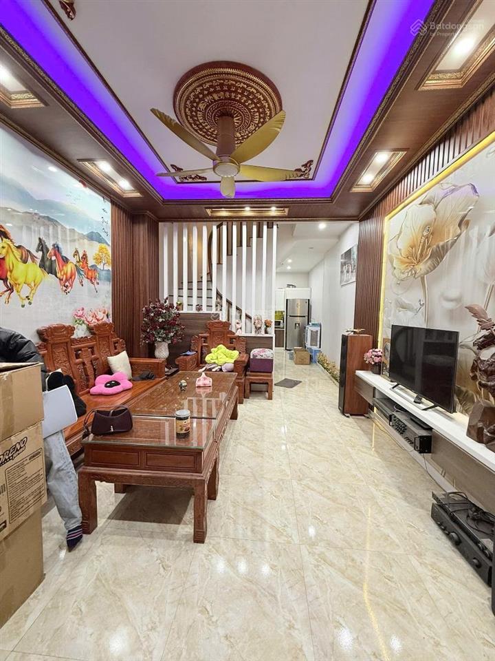 Bán nhà phân lô đại kim  hoàng mai  vỉa hè  ô tô tránh. dt 79m2 x 5 tầng. giá 25.3 tỷ