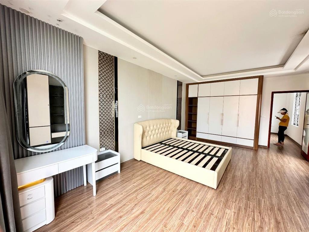 Bán nhà siêu hiếm gần kđt đại kim  hoàng mai  phân lô  ô tô tránh. dt 75m2 x 5 tầng. giá 24.5 tỷ