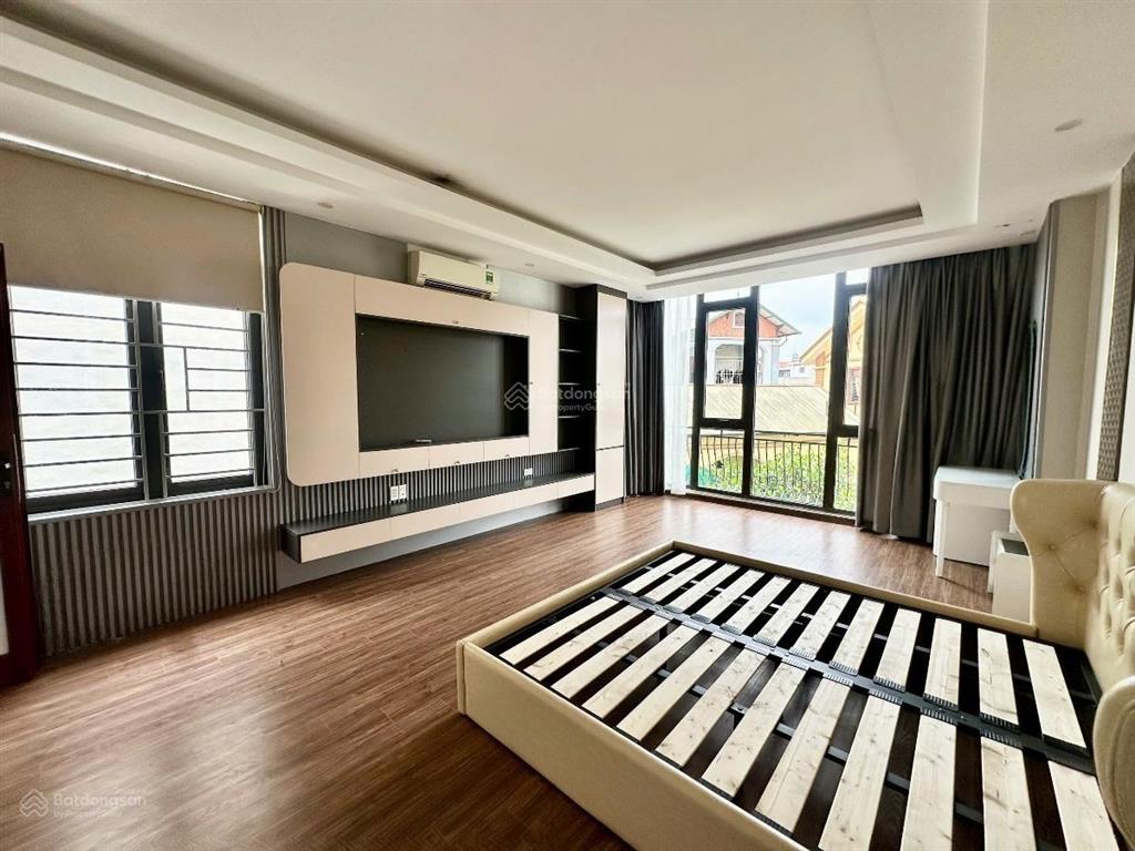 Bán nhà siêu hiếm gần kđt đại kim  hoàng mai  phân lô  ô tô tránh. dt 75m2 x 5 tầng. giá 24.5 tỷ