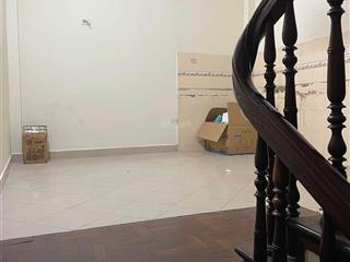 Cho thuê gấp nhà riêng 69 nguyễn bá khoản, 4pn, 42m2, giá cực chất 17 triệu vnd