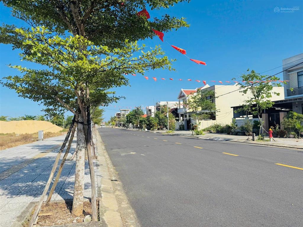 Bán đất nền lõi trung tâm phố cổ hội an  sổ đỏ trao tay  được trả góp 2 năm miễn lãi
