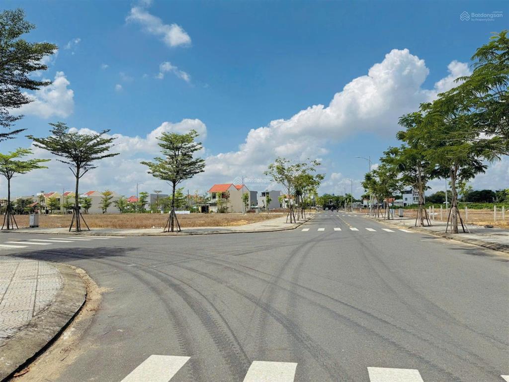 Bán đất nền lõi trung tâm phố cổ hội an  sổ đỏ trao tay  được trả góp 2 năm miễn lãi