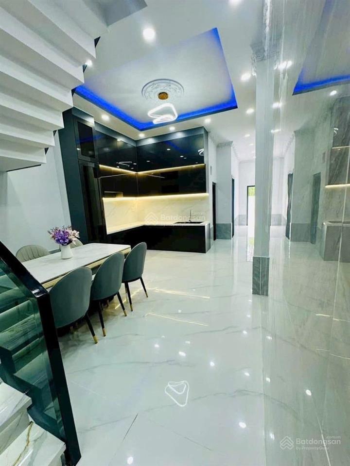 Huỳnh tấn phát dt 105m (4x26) nhà mới 2 tầng 4pn gần chợ lý phục man giá chỉ nhỉnh 6 tỷ