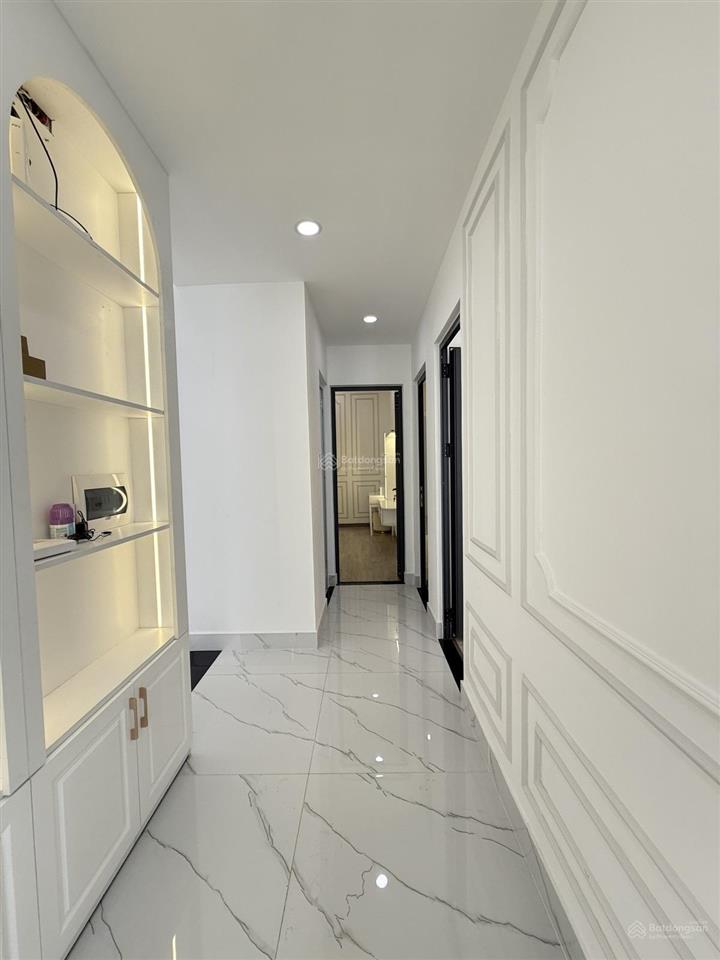 Nhà đẹp kêu sa phạm hữu lầu ngang hiếm 8m 112m 3 tầng nhỉnh 9 tỷ