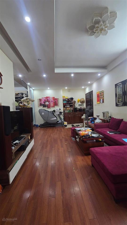 Hàng hiếm cầu giấy 84m2 full nội thất giá 6,68 tỷ khó tìm căn thứ 2