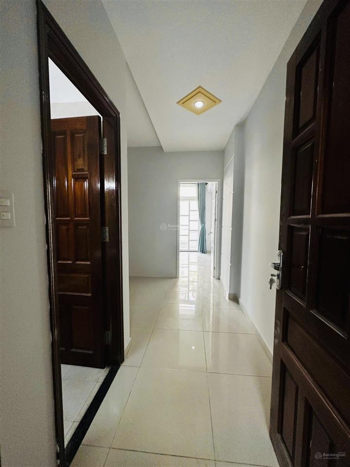 Chdv trần não q2  5 tầng 8p đường 12m xe hơi tránh thông tứ phía  ngay ven sông bình an 18 tỷ