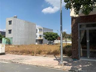 Bán gấp đất lai uyên bàu bàng 300m2 giá 850tr.hợp đầu tư xây trọ cho thuê.gần chợ đêm