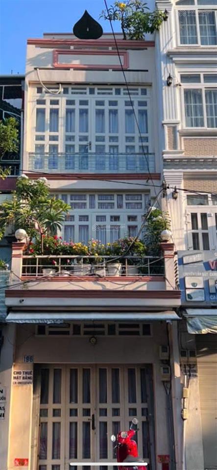 Bán nhà mặt tiền 3 tầng đường tân phước, phường 6, quận 10, dt 39m2. giá 12 tỷ có thương lượng