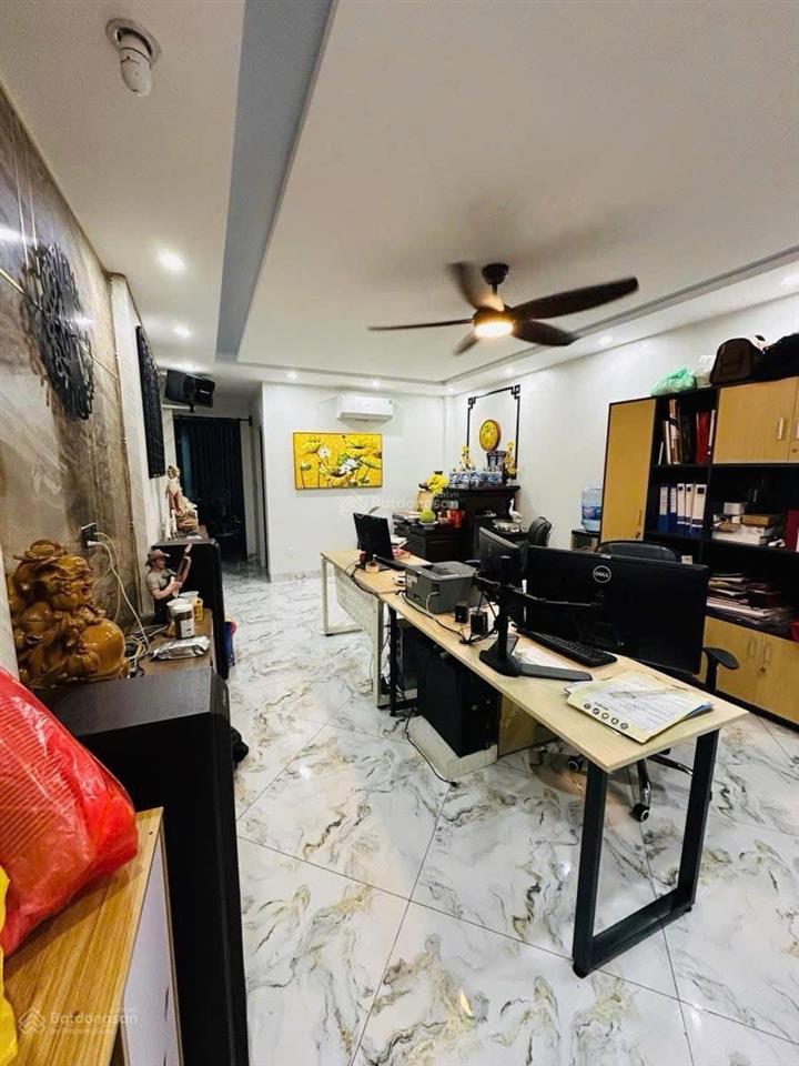 Siêu phẩm nhà lò đúc, trung tâm hai bà trưng, 6 tầng thang máy, gần ô tô  phố, diện tích 40m2/