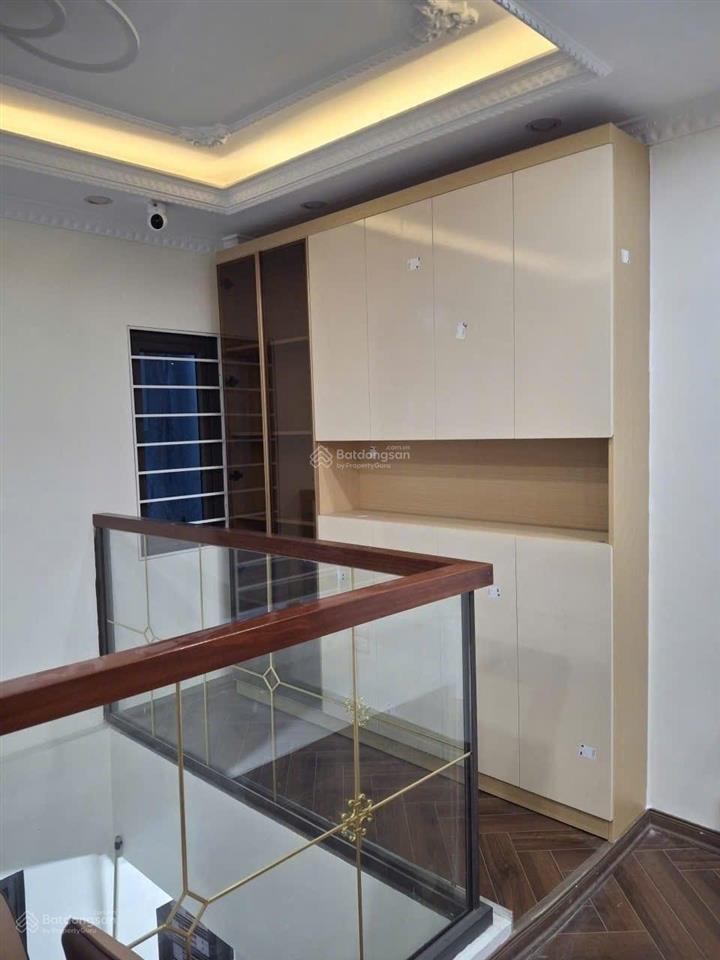 6 tầng thang máy  full nội thất  mặt ngõ thông  kinh doanh tt hai bà trưng chào 14,6 tỷ