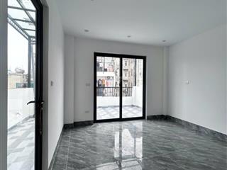 Siêu phẩm! trung tâm đống đa  6 tầng thang máy  nhà xây mới keng  ba bước ra mặt phố  54m/