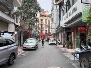 Bán nhà riêng tại trung phụng, 11,9 tỷ, 35m2, 3pn, 3wcnội thất đầy đủ/siêu đẹp gần hồ gần phố