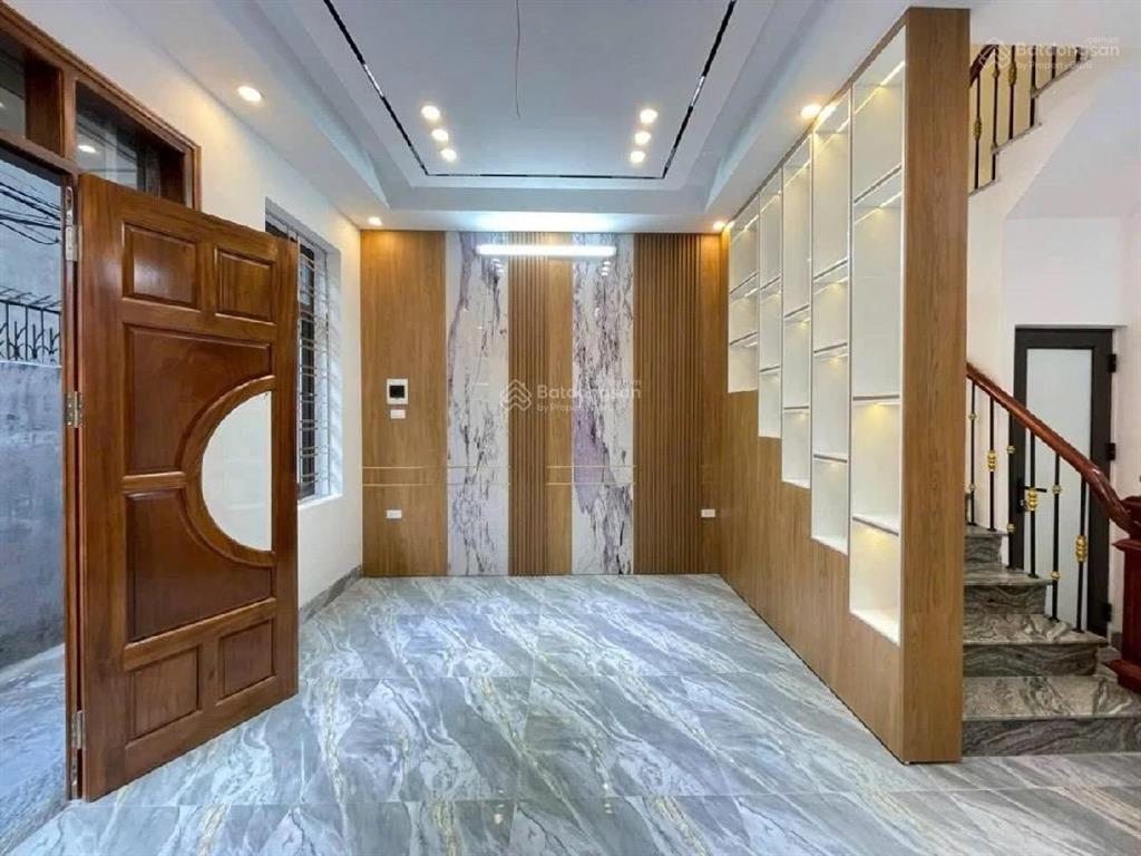 Ô tô vào nhà dương văn bé, 14 tỷ, 51 m2, 6 tầng thang máy phường vĩnh tuy, quận hai bà trưng