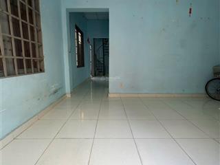 Nhà hẻm nhựa thông huỳnh thị hai q12 dt 4x20m có gác rộng