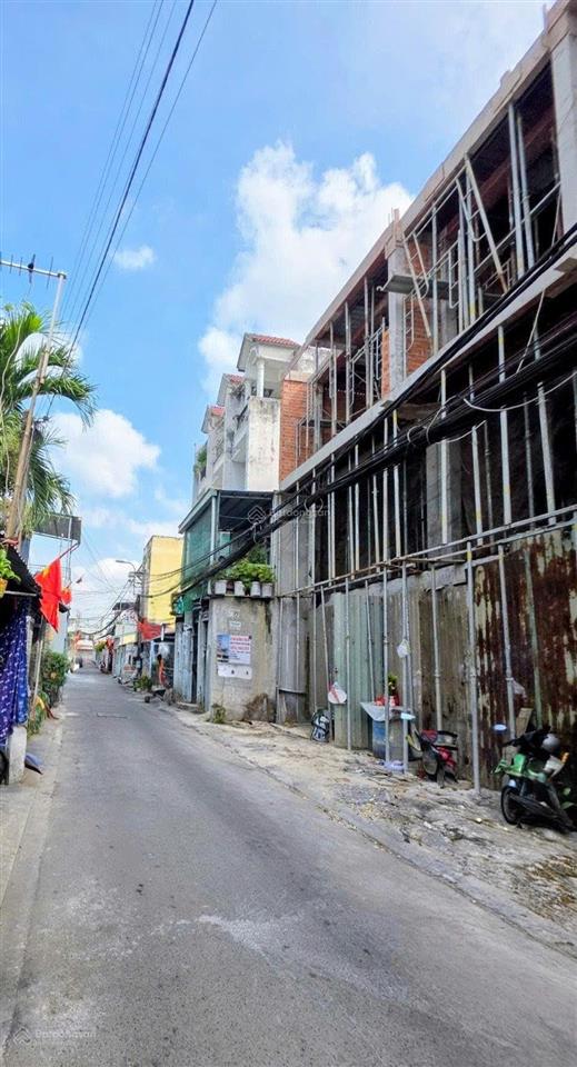 Bán nhà riêng 4pn, 3wc, giá tốt hẻm ô tô, bình trị đông, 56m2, 6,4 tỷ vnd