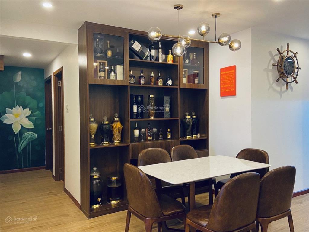 Cho thuê căn góc 3pn hagl 117m² view hồ cực thoáng full nội thất