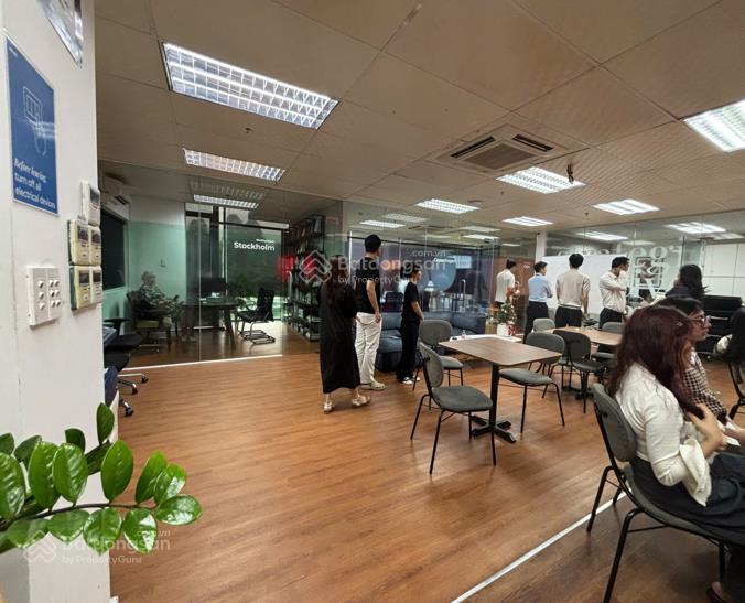 Cho thuê văn phòng tầng 4 và tầng 5 tòa nhà đại phúc, quận bình thạnh
