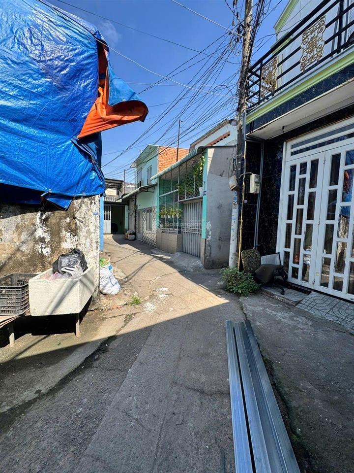 Nhà tân xuân shr giá chỉ 2 tỷ 550 hàng hiếm