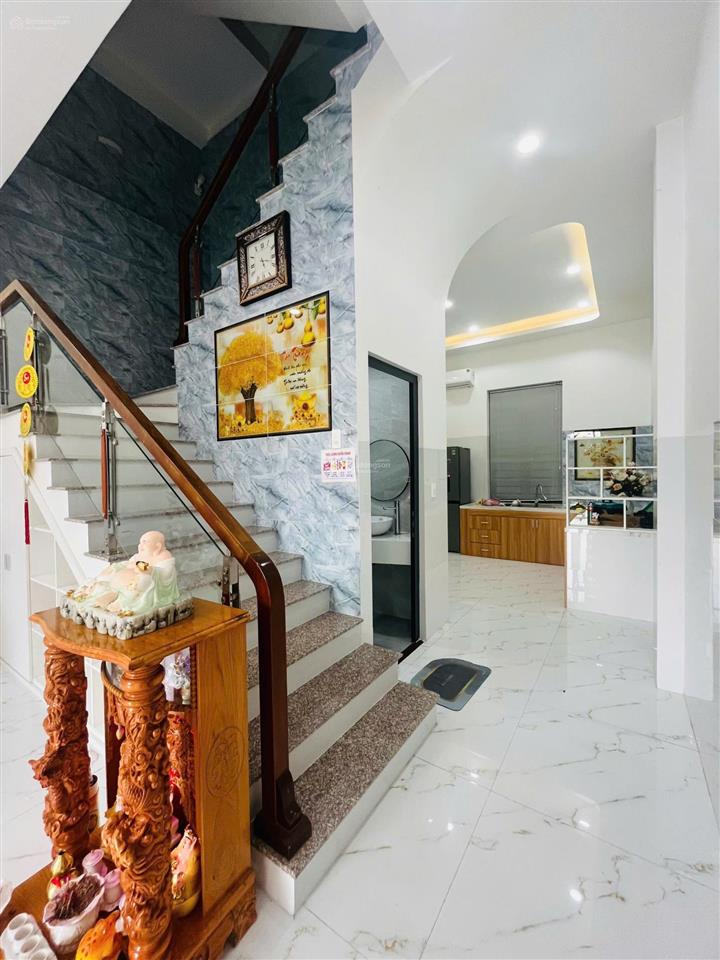 Cho thuê nhà khu dân cư hưng phú 1 4 phòng ngủ gần siêu thị go cần thơ