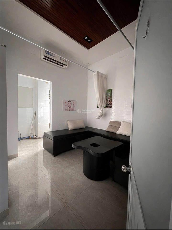 Cho thuê nhà mặt tiền chợ hưng phú 1 gần cầu quang trung giá 10 triệu