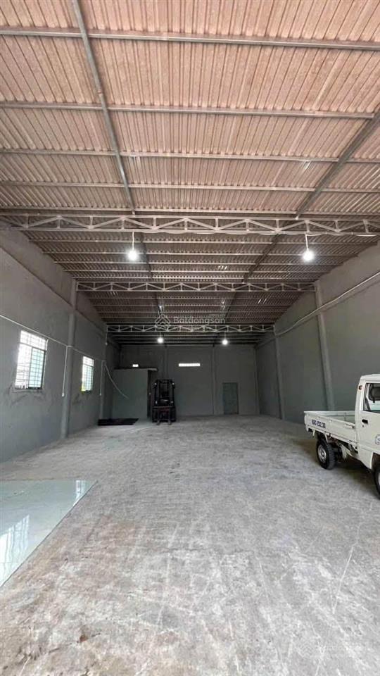 Cho thuê kho 200m2 khu dân cư ngân thuận gần sân bay cần thơ giá dưới 10 triệu