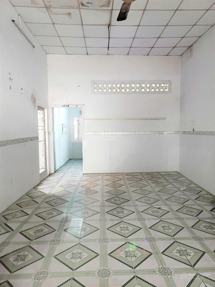 Bán nhà quận 8  chỉ ~54tr/m2 hẻm xe hơi thông bình đông, p14 gần chung cư aqua 5,8x28m nở hậu 11m