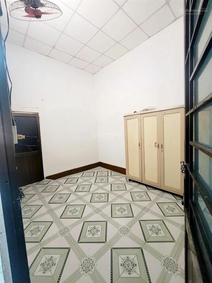 Bán nhà quận 8  bình đông, p14, 5,8x28m nở hậu 11m sổ riêng tầm 54 triệu/m2 hẻm thông
