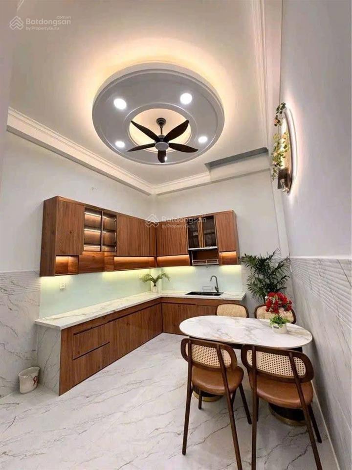 Bán nhà quận 8  bình đông, phường 15, 3,5x16,5m sổ riêng 3 tấm 4p, 3 w, 5 tỷ thương lượng mạnh