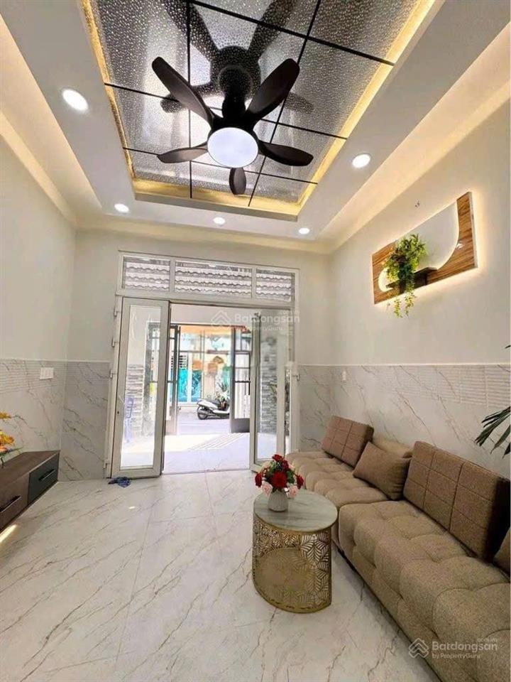 Bán nhà quận 8  bình đông, phường 15, 3,5x16,5m sổ riêng 3 tấm 4p, 3 w, 5 tỷ thương lượng mạnh