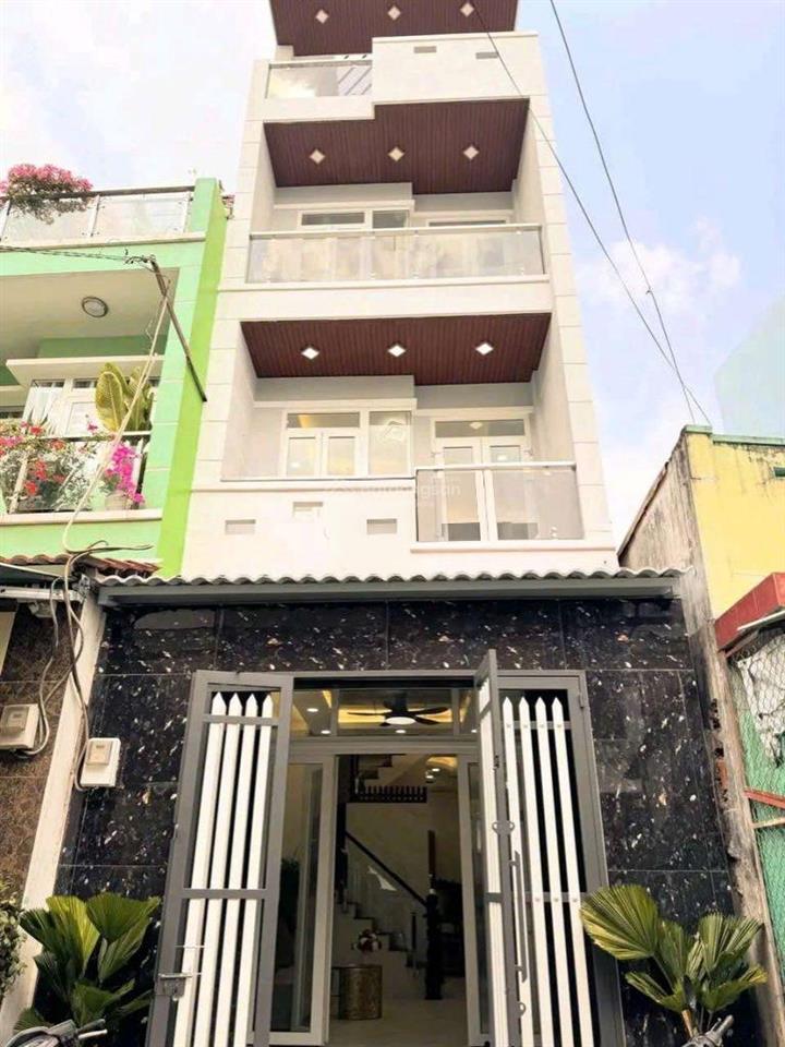 Bán nhà quận 8  bình đông, phường 15, 3,5x16,5m sổ riêng 3 tấm 4p, 3 w, 5 tỷ thương lượng mạnh