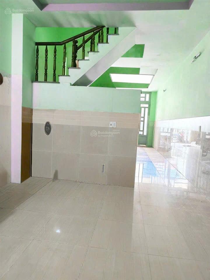 Bán nhà quận 8  mai hắc đế, p15, 4,5x25m 1 trệt 2 lầu 4 phòng 3wc xe hơi ngủ trong nhà